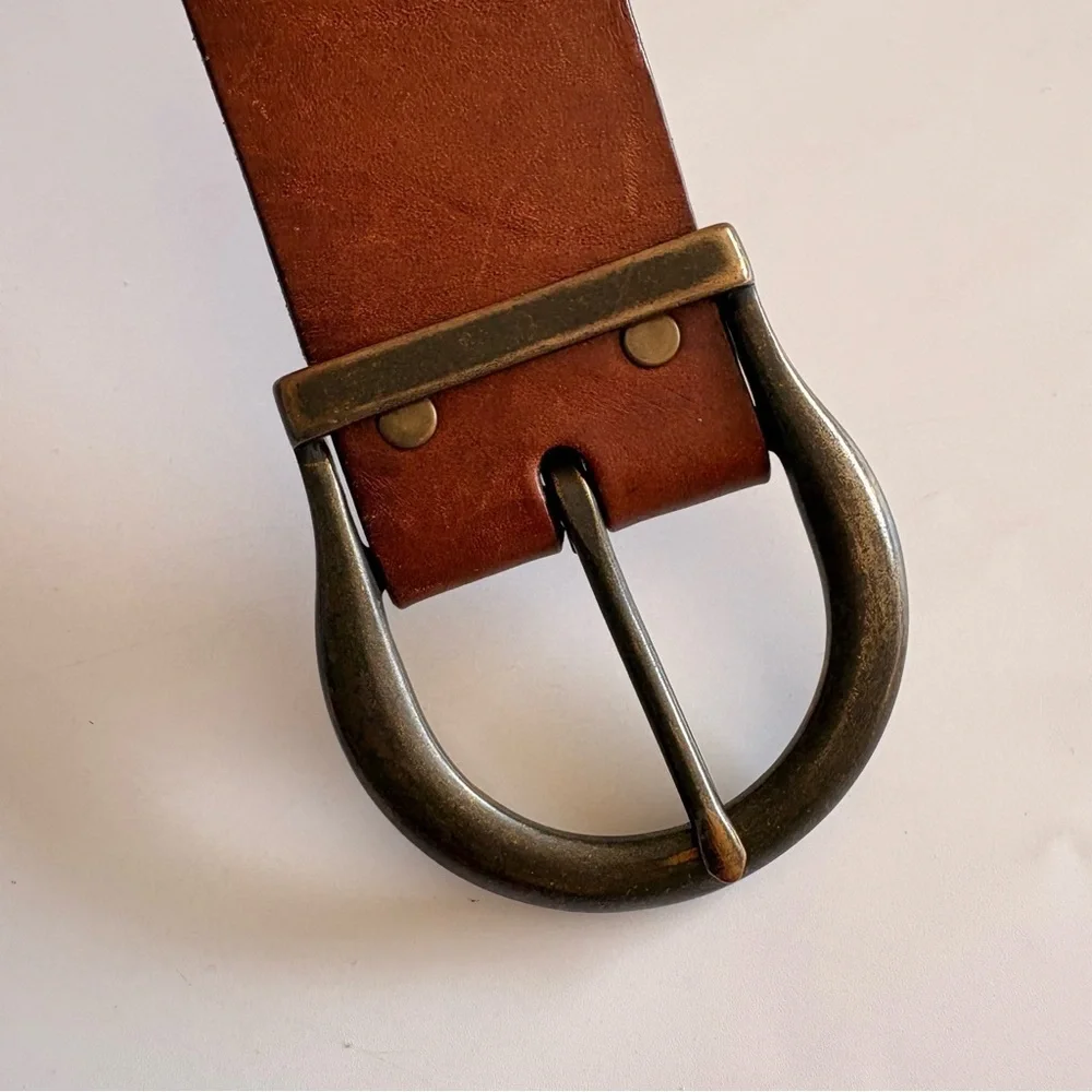 Hollister Brown Leather Fence Lap Belt
